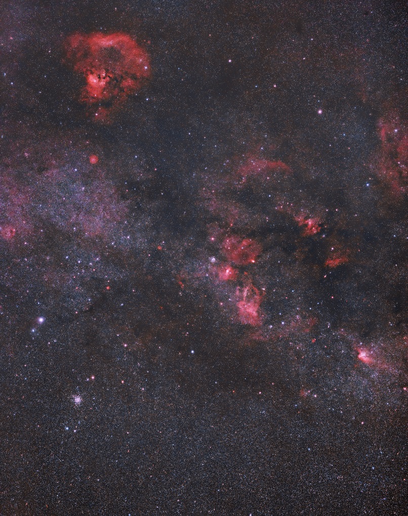 クエスチョン星雲からクワガタ星雲辺りの散光星雲群